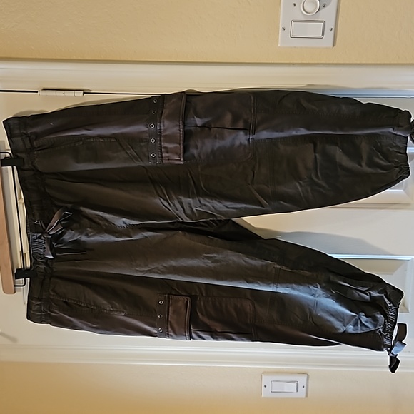 Lane Bryant Pants - Lane Bryant Army Green Cargo and elastic tie pants Size 18/20